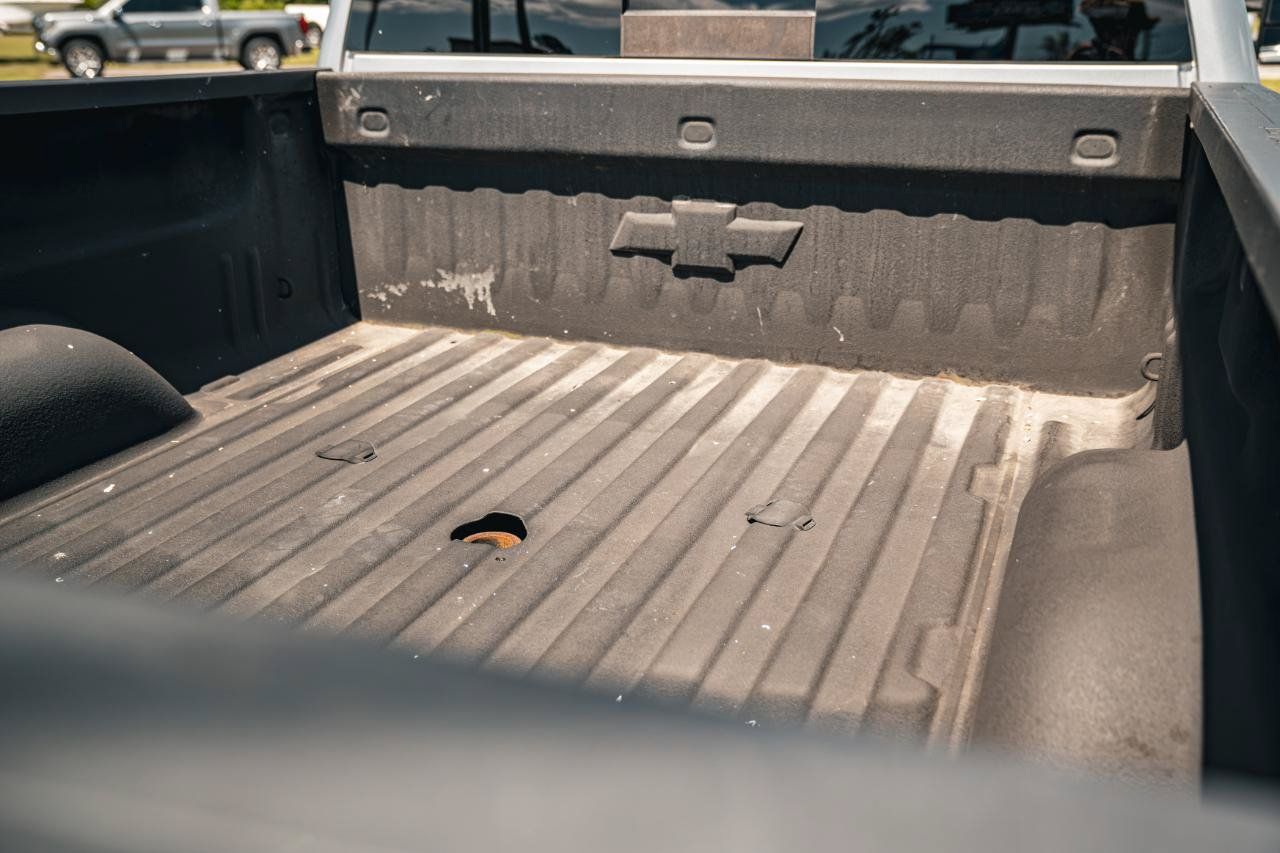 Used 2019 Chevrolet Silverado 2500 LTZ w/ Duramax Plus Package AWD/4WD image 14