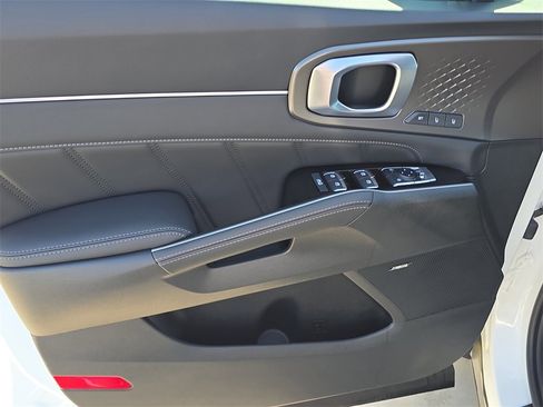 New 2026 Kia Sorento SX Prestige image 18