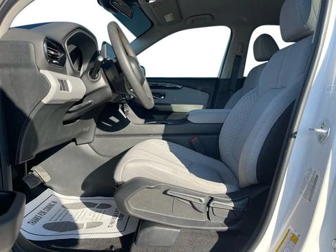 Used 2023 Honda Pilot LX image 14