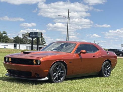 Used 2023 Dodge Challenger R/T w/ Blacktop Package RWD image 14
