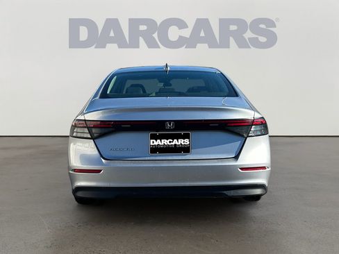 Used 2024 Honda Accord EX image 6