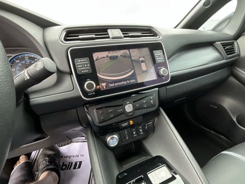 Certified 2022 Nissan Leaf SL Plus image 37