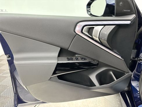 New 2026 BMW X3 xDrive30 w/ M Sport Package image 26