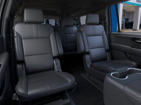 New 2026 Chevrolet Suburban RST w/ Comfort Package image 17