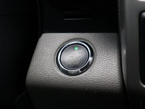 Used 2016 Ford F150 Lariat image 26