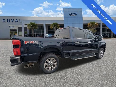 Used 2023 Ford F350 Lariat w/ Chrome Package AWD/4WD image 4