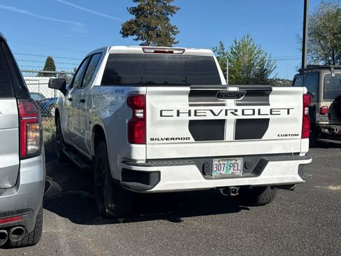 Used 2023 Chevrolet Silverado 1500 Custom w/ Rally Edition AWD/4WD image 6