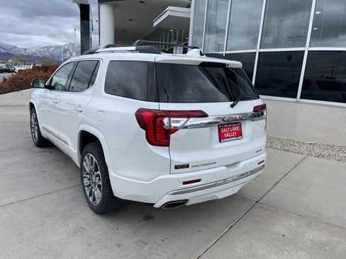 Used 2023 GMC Acadia Denali w/ Denali Ultimate Package image 5