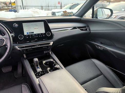 Used 2024 Lexus RX 350 FWD w/ Technology Package image 10