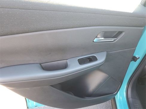 New 2026 Nissan Leaf Platinum+ w/ Cargo Package (Platinum+) image 15