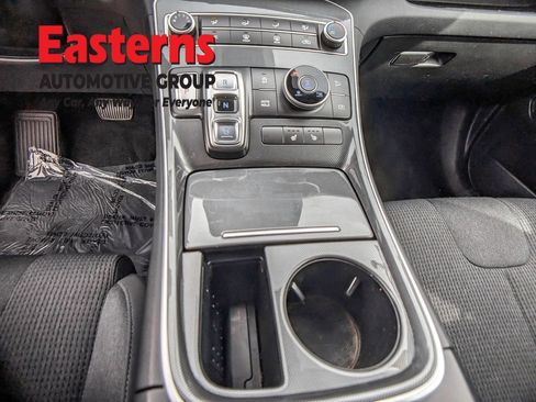 Used 2022 Hyundai Santa Fe SEL image 13