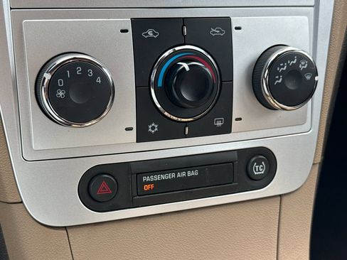 Used 2011 Chevrolet Malibu LS FWD image 21