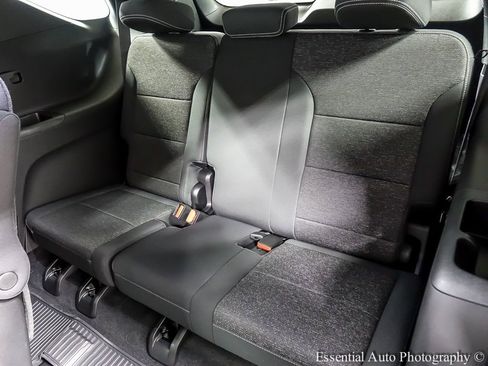 New 2026 Chevrolet Traverse LT w/ Driver Confidence Package image 11