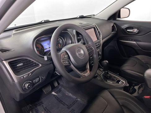 Used 2022 Jeep Cherokee Latitude Lux AWD/4WD image 9