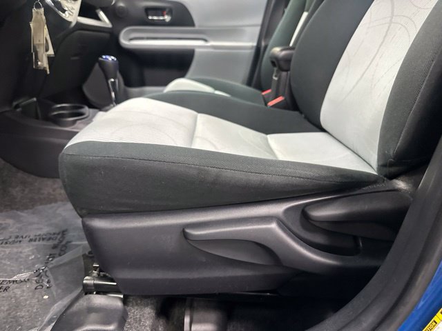 Used 2014 Toyota Prius C Two FWD image 16