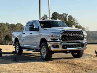 Used 2024 RAM 2500 Big Horn video 1