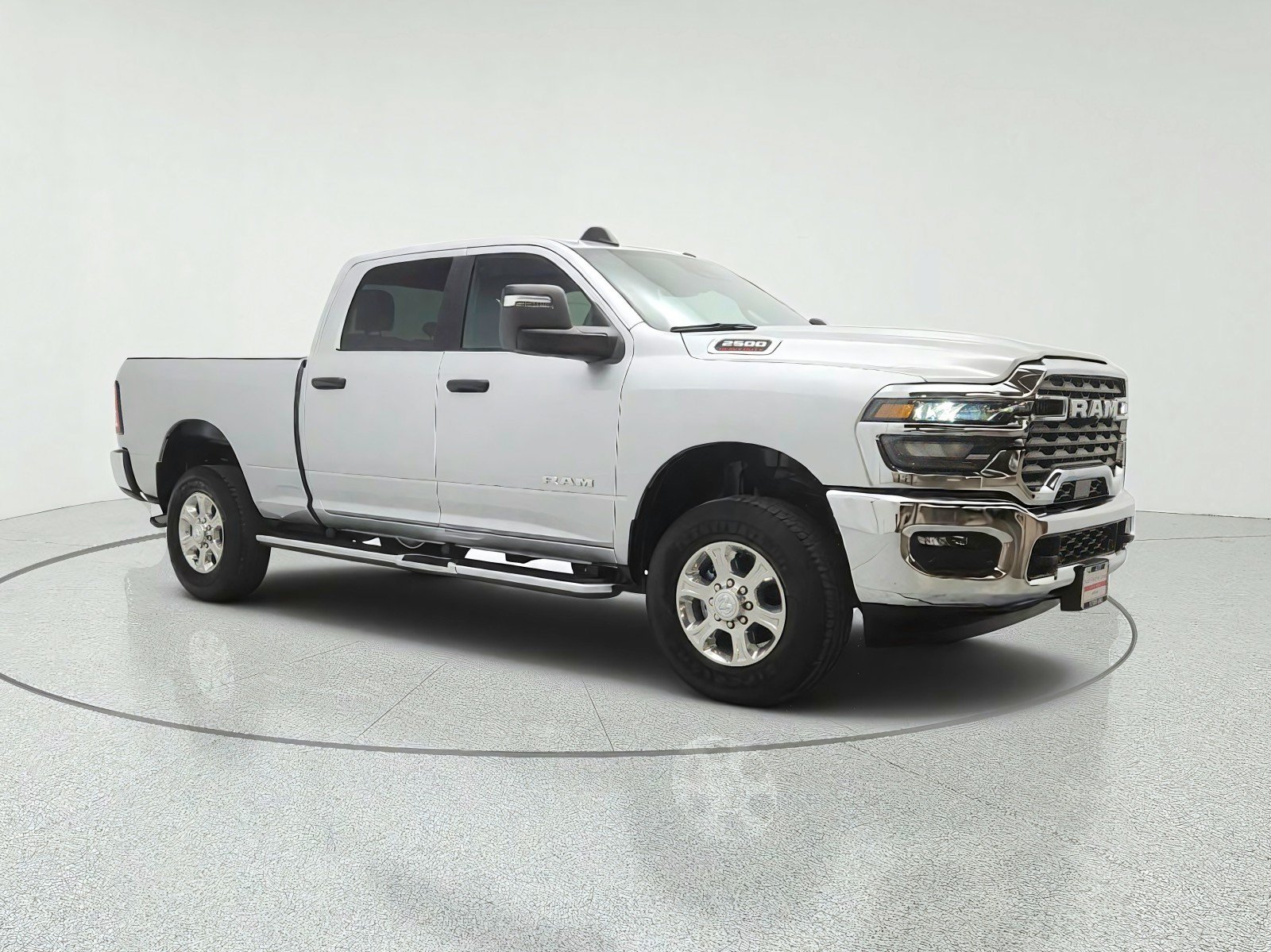 Used 2026 RAM 2500 Big Horn AWD/4WD image 3
