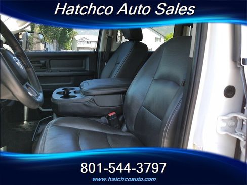 Used 2014 RAM 3500 Tradesman w/ Chrome Appearance Group AWD/4WD image 14