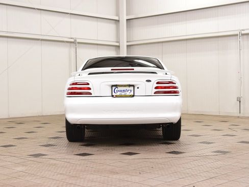 Used 1994 Ford Mustang Cobra RWD image 7