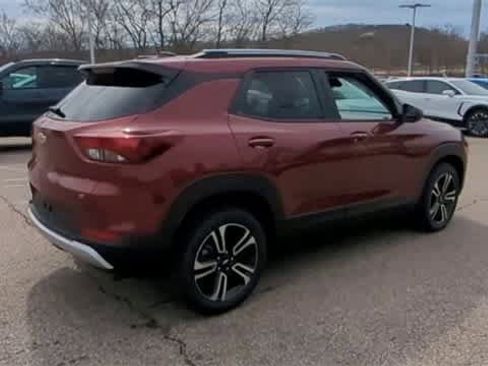 New 2025 Chevrolet TrailBlazer LT w/ Convenience Package image 8