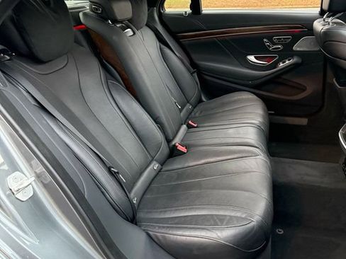 Used 2017 Mercedes-Benz S 550 4MATIC image 11