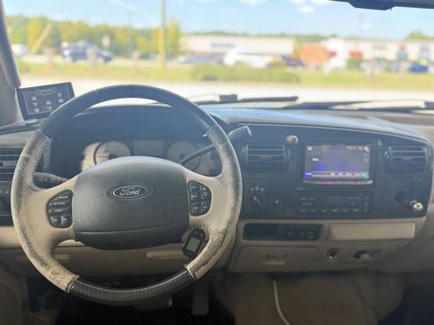 Used 2007 Ford F250 Lariat AWD/4WD image 14