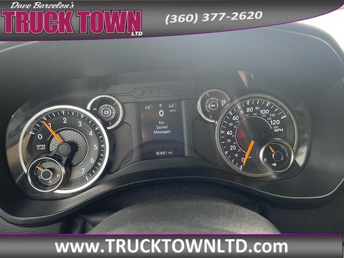 Used 2019 RAM 1500 Tradesman w/ SXT Appearance Group AWD/4WD image 33