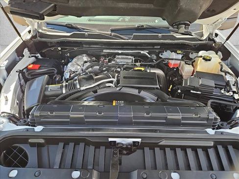 Used 2023 Chevrolet Silverado 2500 LTZ AWD/4WD image 23