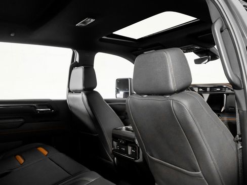 Used 2025 GMC Sierra 2500 AT4 w/ AT4 Premium Plus Package image 52