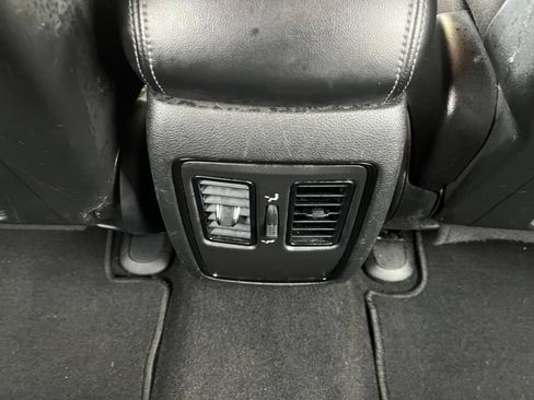 Used 2023 Dodge Durango SXT RWD image 23