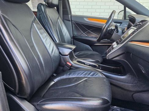 Used 2017 Lincoln MKC Reserve w/ Lincoln MKC Climate Package AWD/4WD image 14