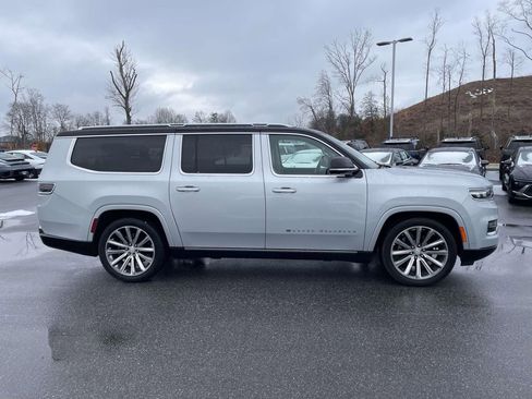 Used 2023 Jeep Grand Wagoneer L Series II image 31