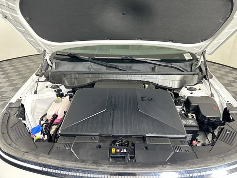 Used 2024 Hyundai Kona SEL FWD image 33