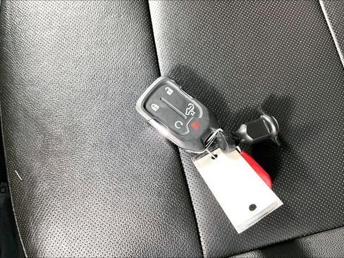 Used 2021 Chevrolet Silverado 1500 LTZ w/ Technology Package image 10