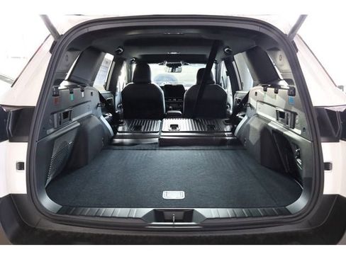 New 2026 Subaru Outback Limited image 38