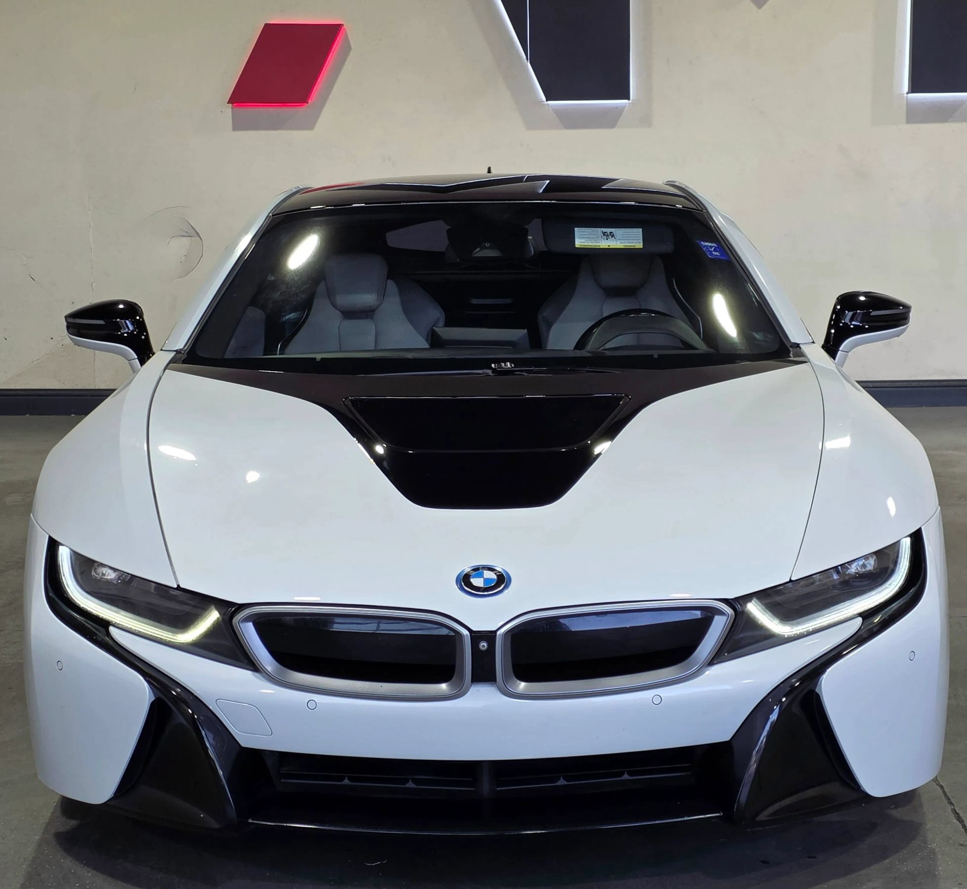 Used 2014 BMW i8 AWD/4WD image 3