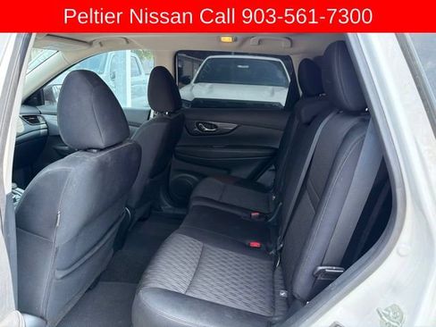 Used 2017 Nissan Rogue SV w/ Sun & Sound Touring Package FWD image 15