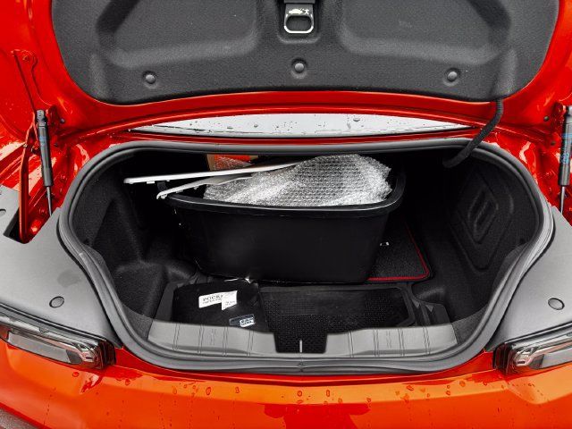 Used 2022 Chevrolet Camaro SS RWD image 12