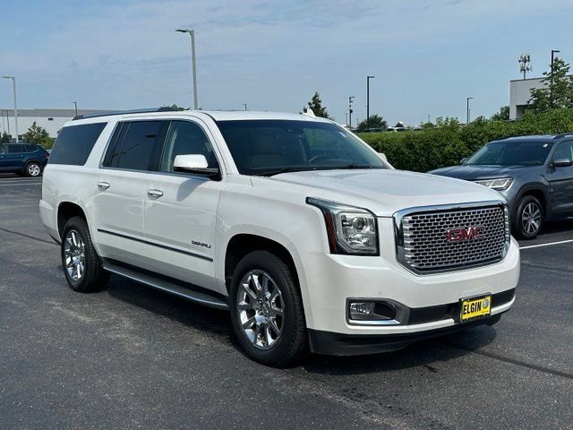 Used 2016 GMC Yukon XL Denali w/ Open Road Package AWD/4WD image 3