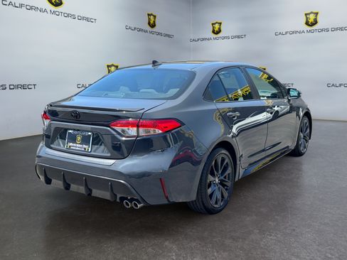 Used 2023 Toyota Corolla SE w/ SE Premium Package FWD image 5