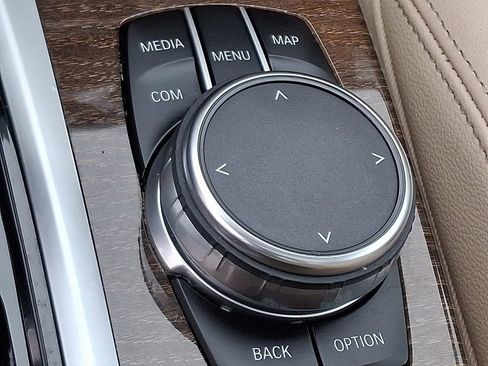 Used 2018 BMW X3 xDrive30i w/ Premium Package AWD/4WD image 23