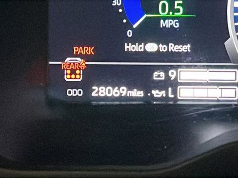 Used 2024 Toyota Sequoia Platinum image 32