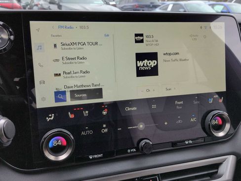 Used 2024 Lexus RX 350 Premium image 32