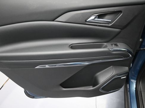 Certified 2026 Chevrolet Traverse LT w/ Enhanced Driving Package FWD image 29