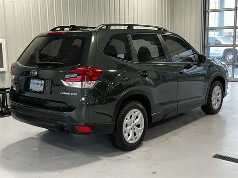 Used 2024 Subaru Forester Base image 3
