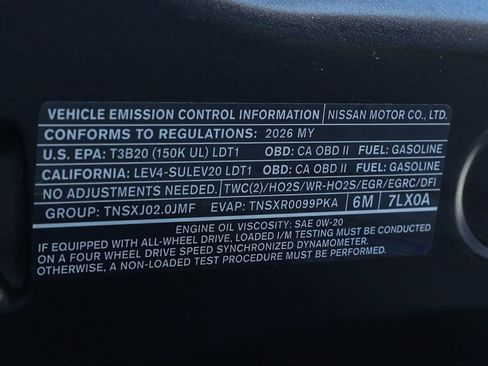 Used 2026 Nissan Kicks SV image 32