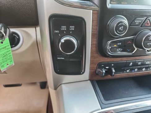 Used 2016 RAM 2500 Laramie w/ Protection Group AWD/4WD image 30