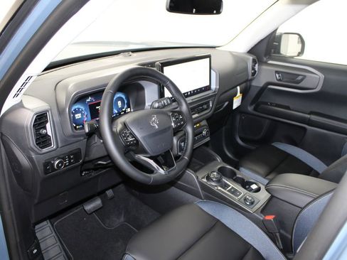 New 2025 Ford Bronco Sport Outer Banks w/ Outer Banks Tech Package+ AWD/4WD image 21