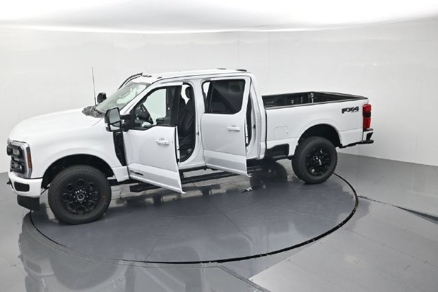 New 2026 Ford F350 Lariat w/ Black Appearance Package AWD/4WD image 52