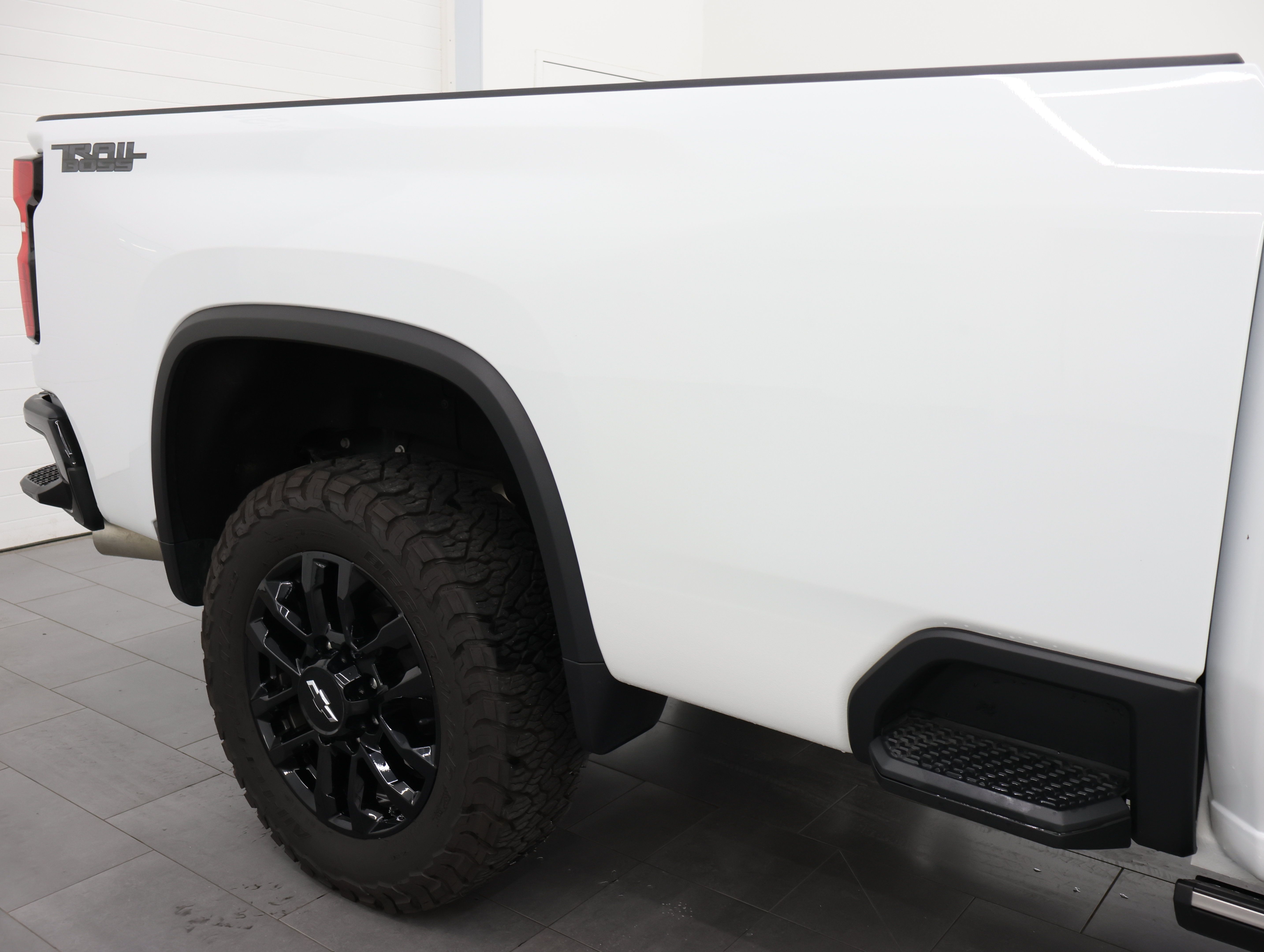 Used 2026 Chevrolet Silverado 3500 LTZ w/ LTZ Plus Package AWD/4WD image 31